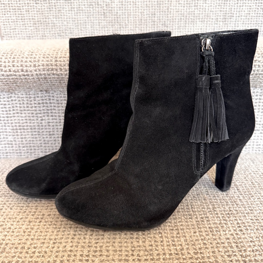 Anne Klein iflex black suede boots